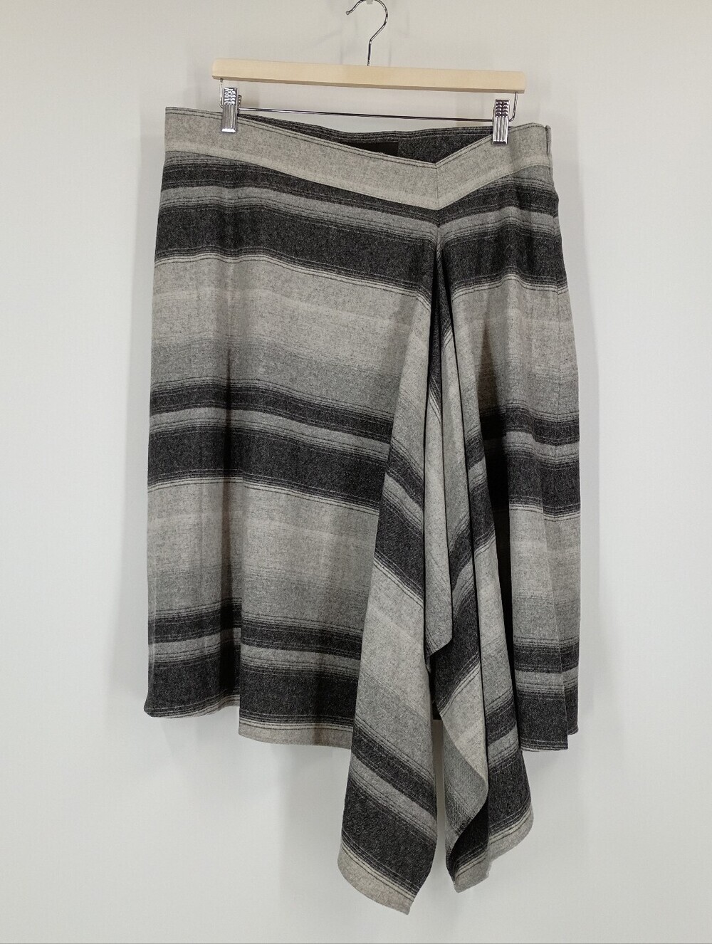 Jones New York Wool Blend Assymetrical Skirt